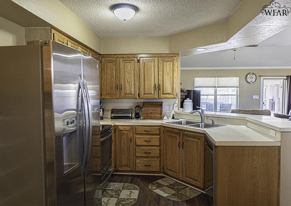 609 W Magnolia Avenue, Iowa Park, Texas image 7