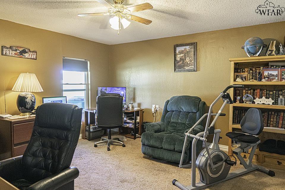 609 W Magnolia Avenue, Iowa Park, Texas image 19