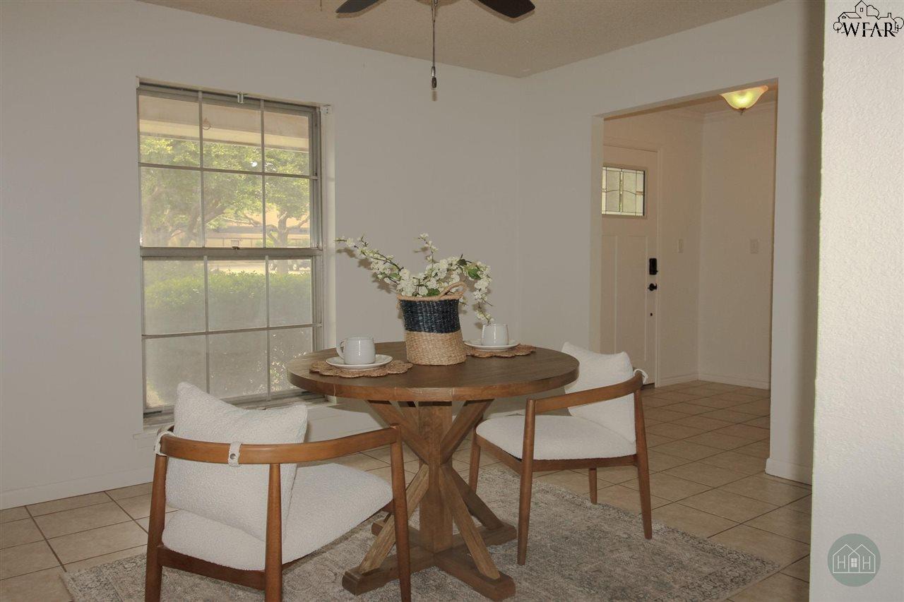 4211 Yamparika Street, Vernon, Texas image 10