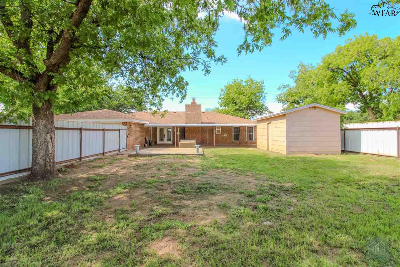 4211 Yamparika Street, Vernon, Texas image 27