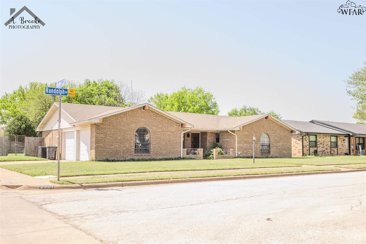 2301 Randolph Drive, Wichita Falls, Texas image 1