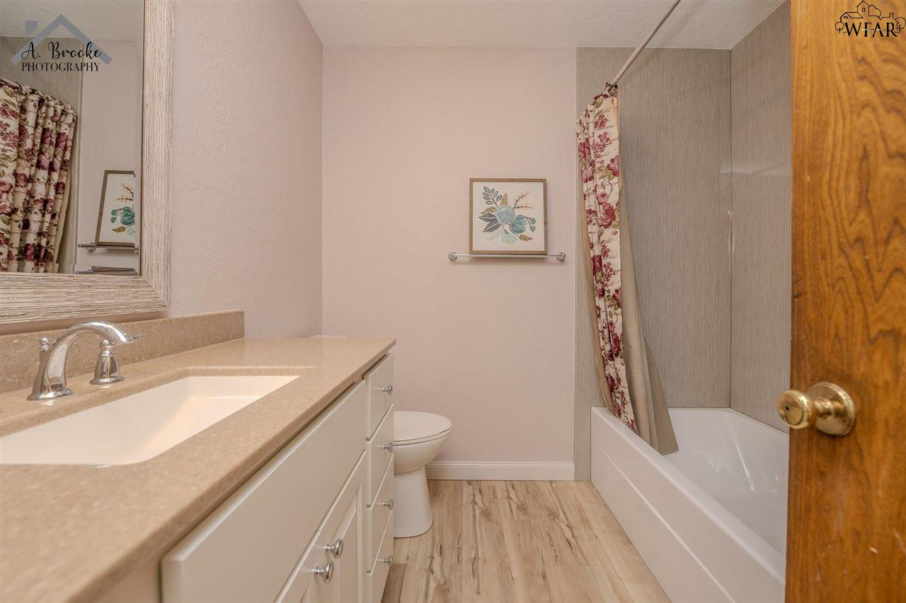 2301 Randolph Drive, Wichita Falls, Texas image 13