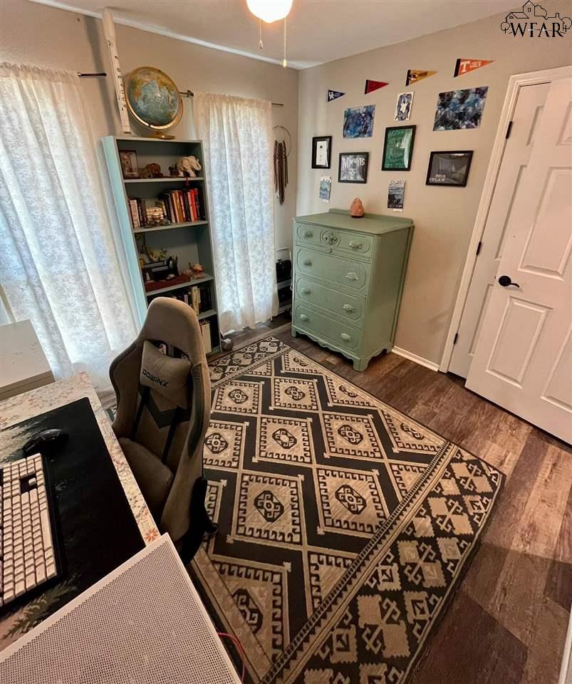 1403 Amherst Street, Burkburnett, Texas image 14