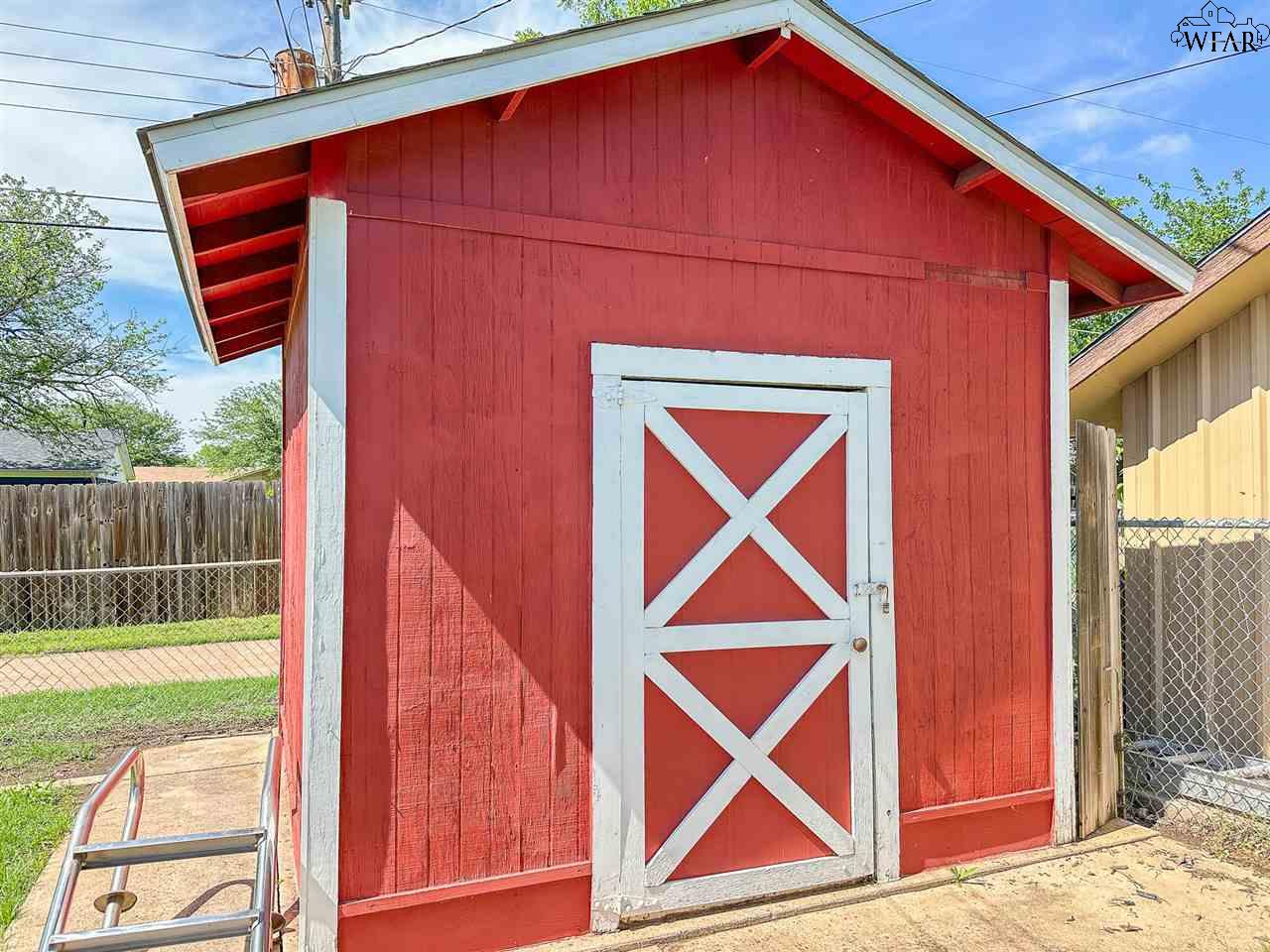 6708 General Custer Drive, Wichita Falls, Texas image 23