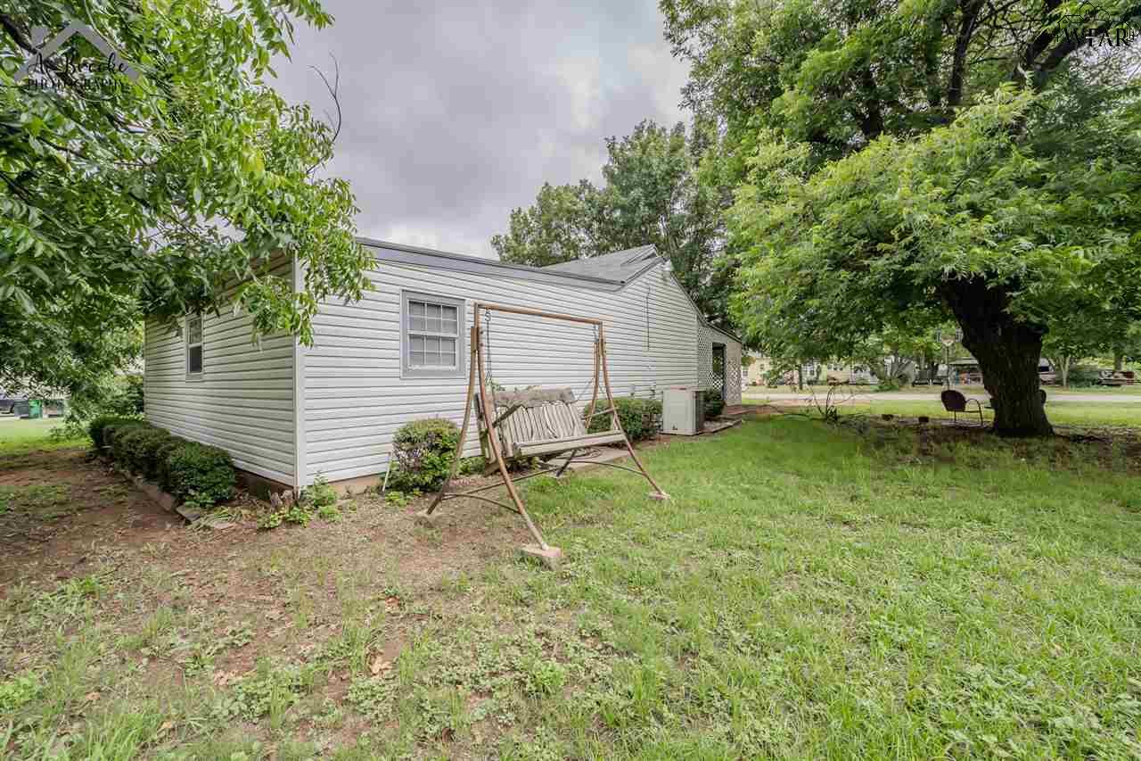 110 W Pecan, Iowa Park, Texas image 28