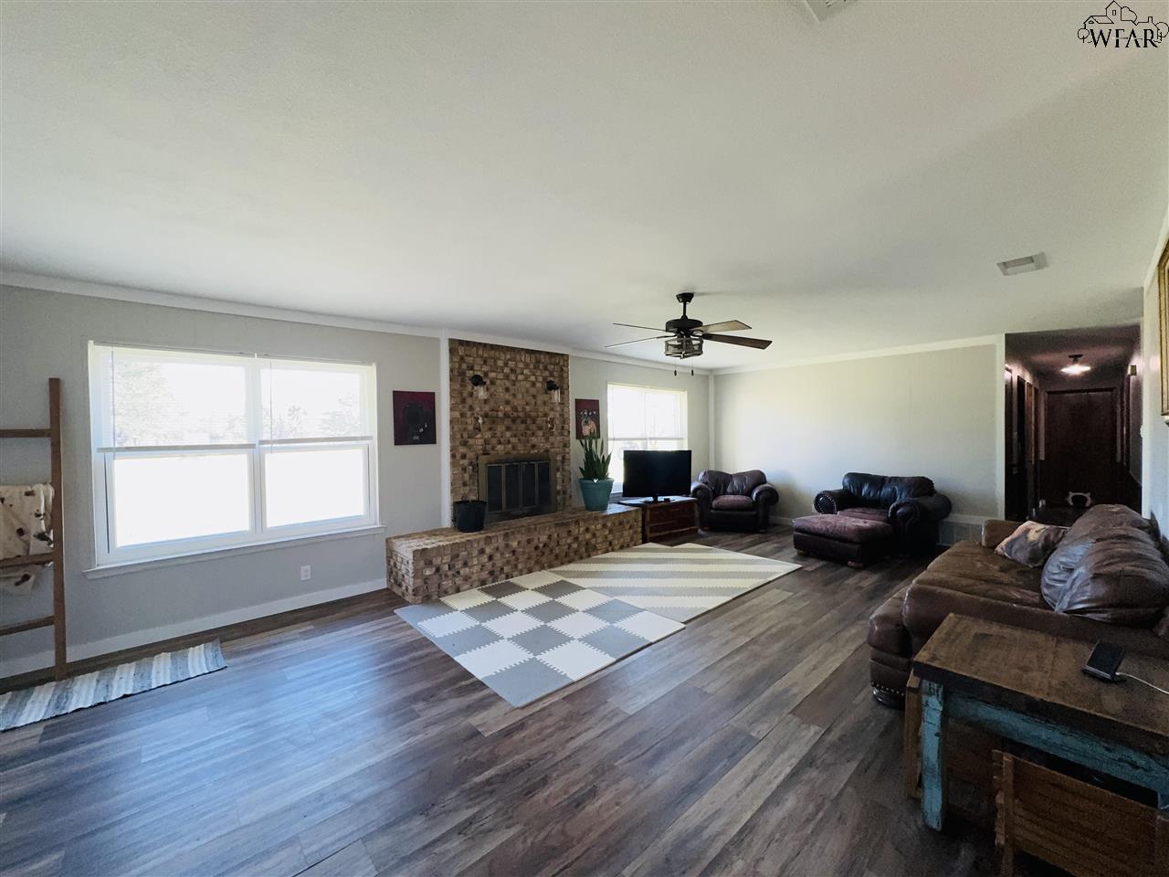 2151 Hawthorn Road, Perrin, Texas image 8