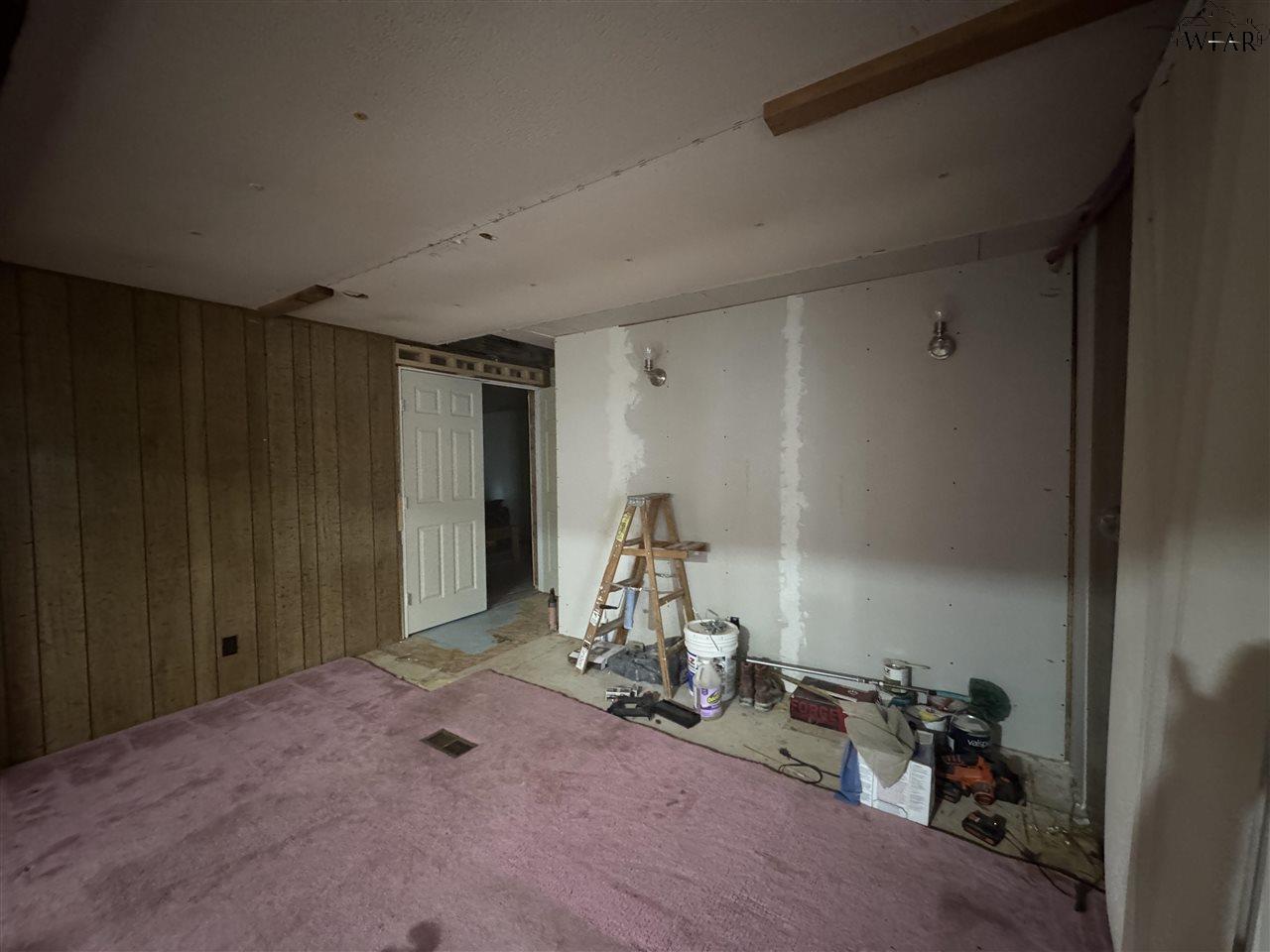 944 S Waggoner Street, Electra, Pennsylvania image 29