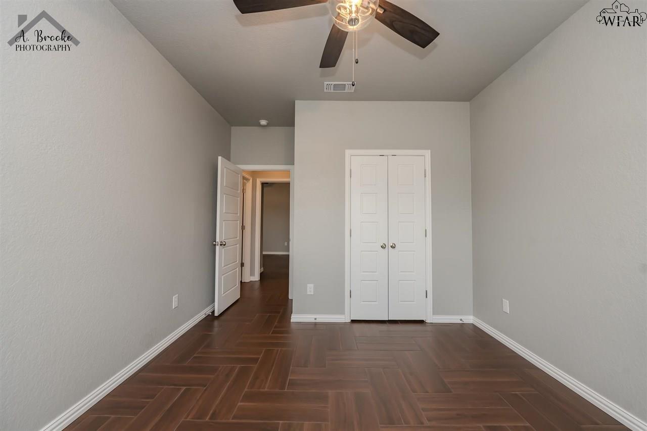 125 Jo Ann Street, Wichita Falls, New York image 24
