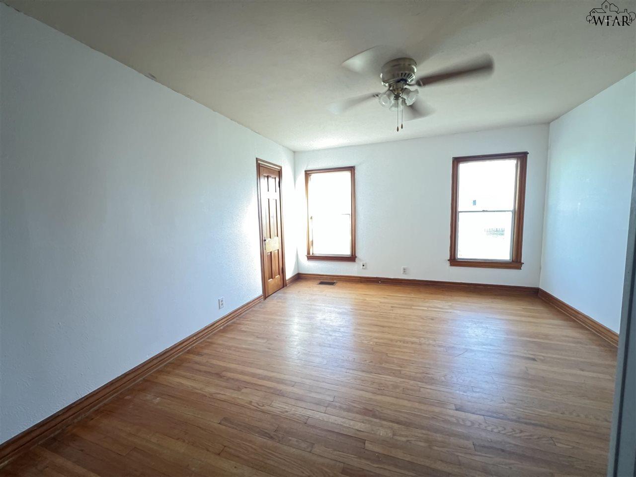 415 W Ikard Street, Henrietta, Texas image 10