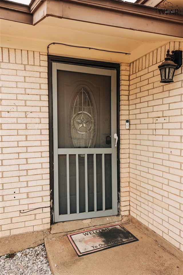1009 W Cornelia Avenue, Iowa Park, Texas image 2