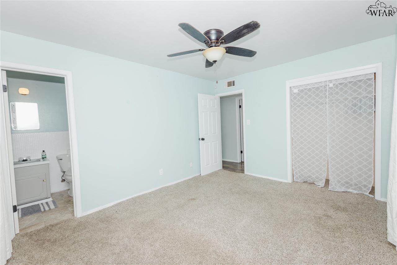 1009 W Cornelia Avenue, Iowa Park, Texas image 18