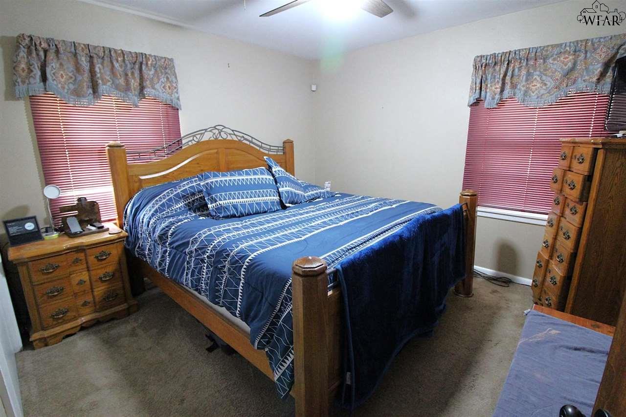 2229 Bismarck Street, Vernon, Texas image 23