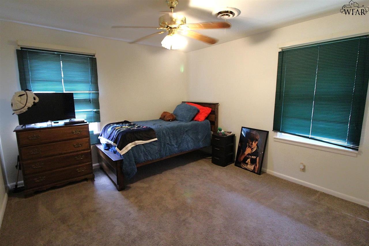 2229 Bismarck Street, Vernon, Texas image 21