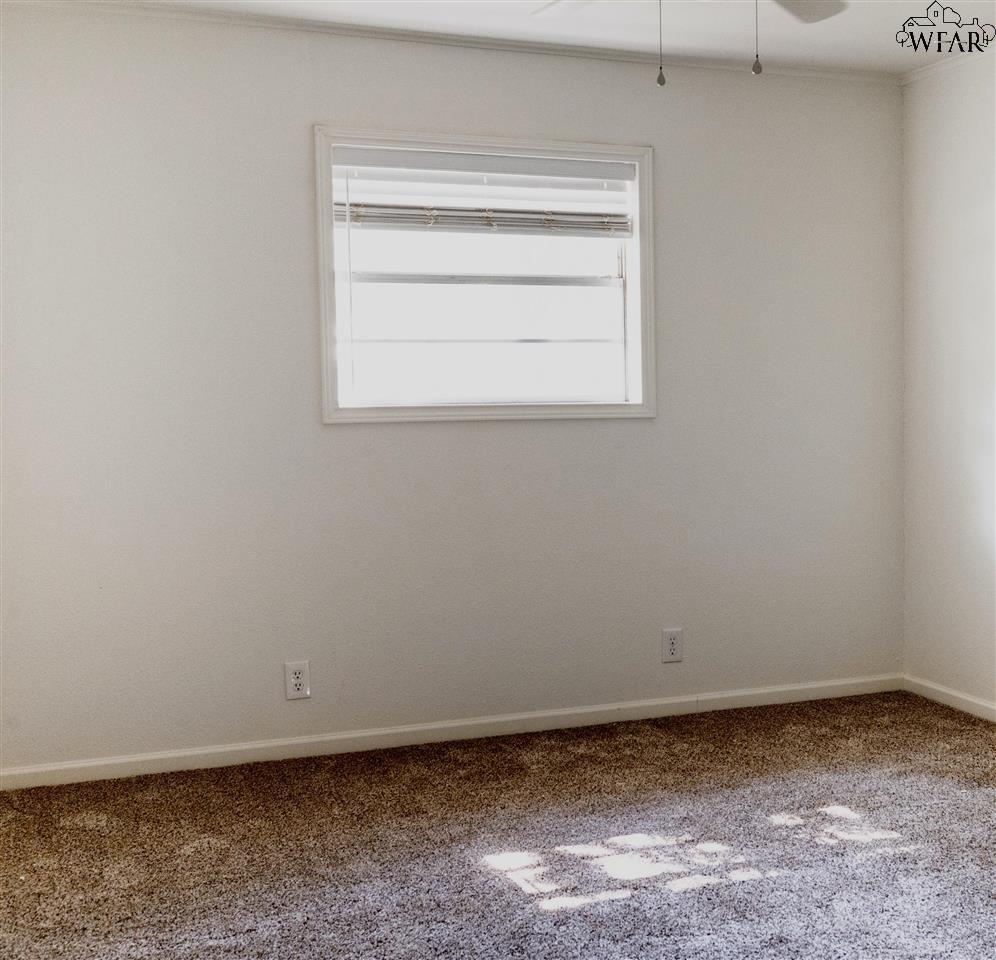 408 N Glenn Street, Henrietta, Texas image 10