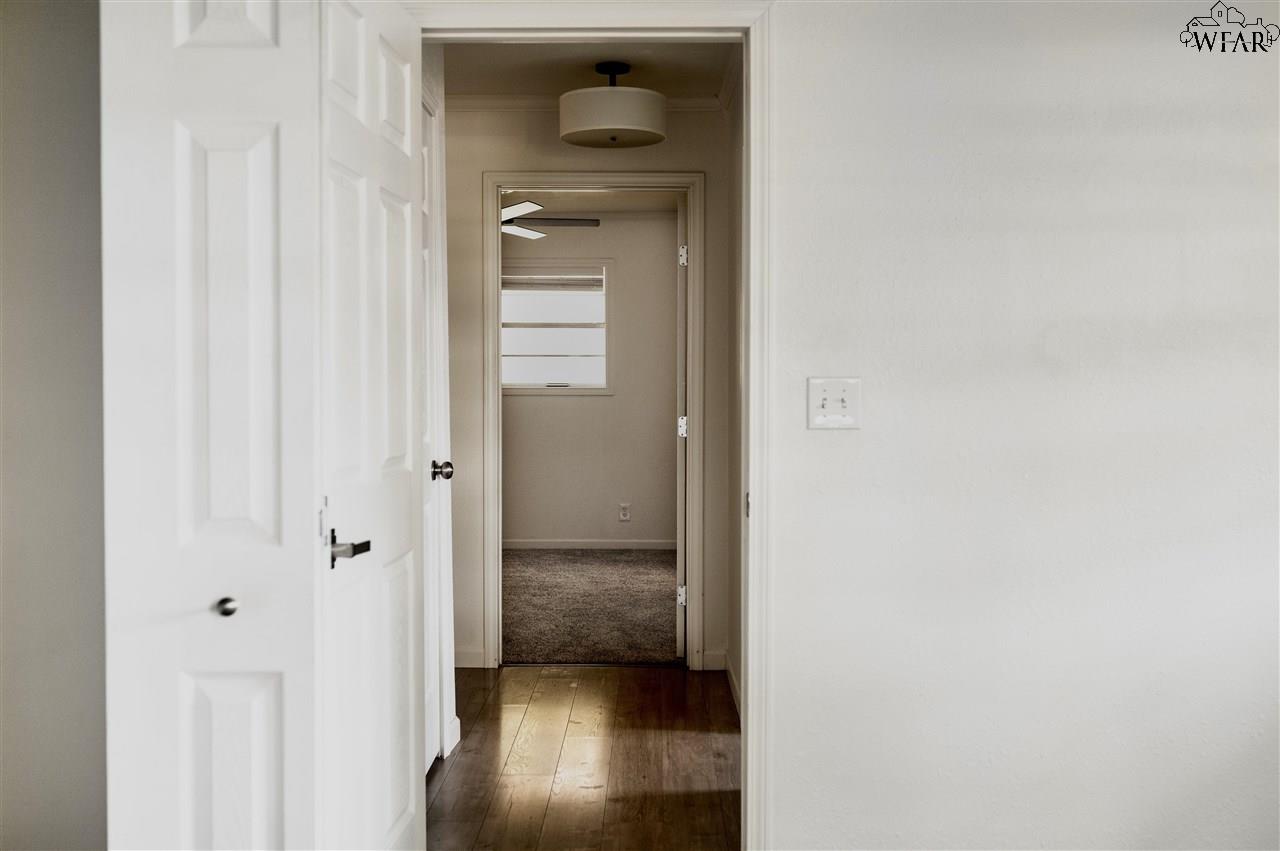 408 N Glenn Street, Henrietta, Texas image 14