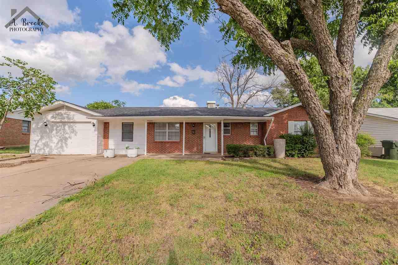 1803 Eden Lane, Wichita Falls, Texas image 1