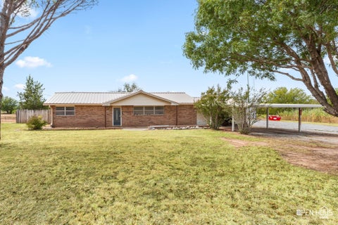 Homes For Sale - 352 Homestead Lane<br/> Wichita Falls, TX 76305