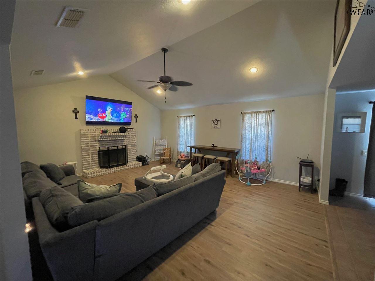 627 Pocahontas Trail, Wichita Falls, Texas image 6
