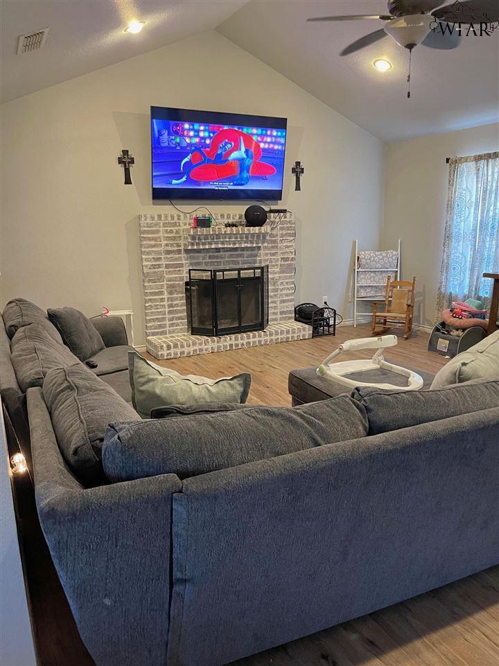627 Pocahontas Trail, Wichita Falls, Texas image 7