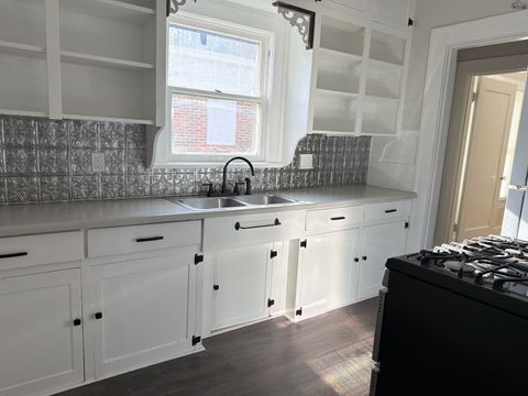 Homes For Rent - 1721 Elizabeth Avenue<br/> Wichita County, Wichita Falls, TX 76301