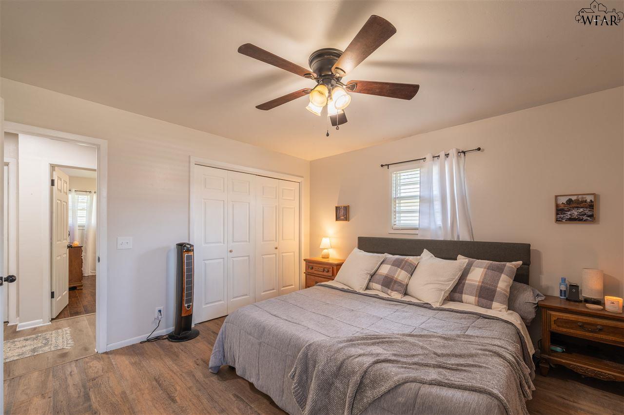 907 S Preston Road, Burkburnett, Texas image 12