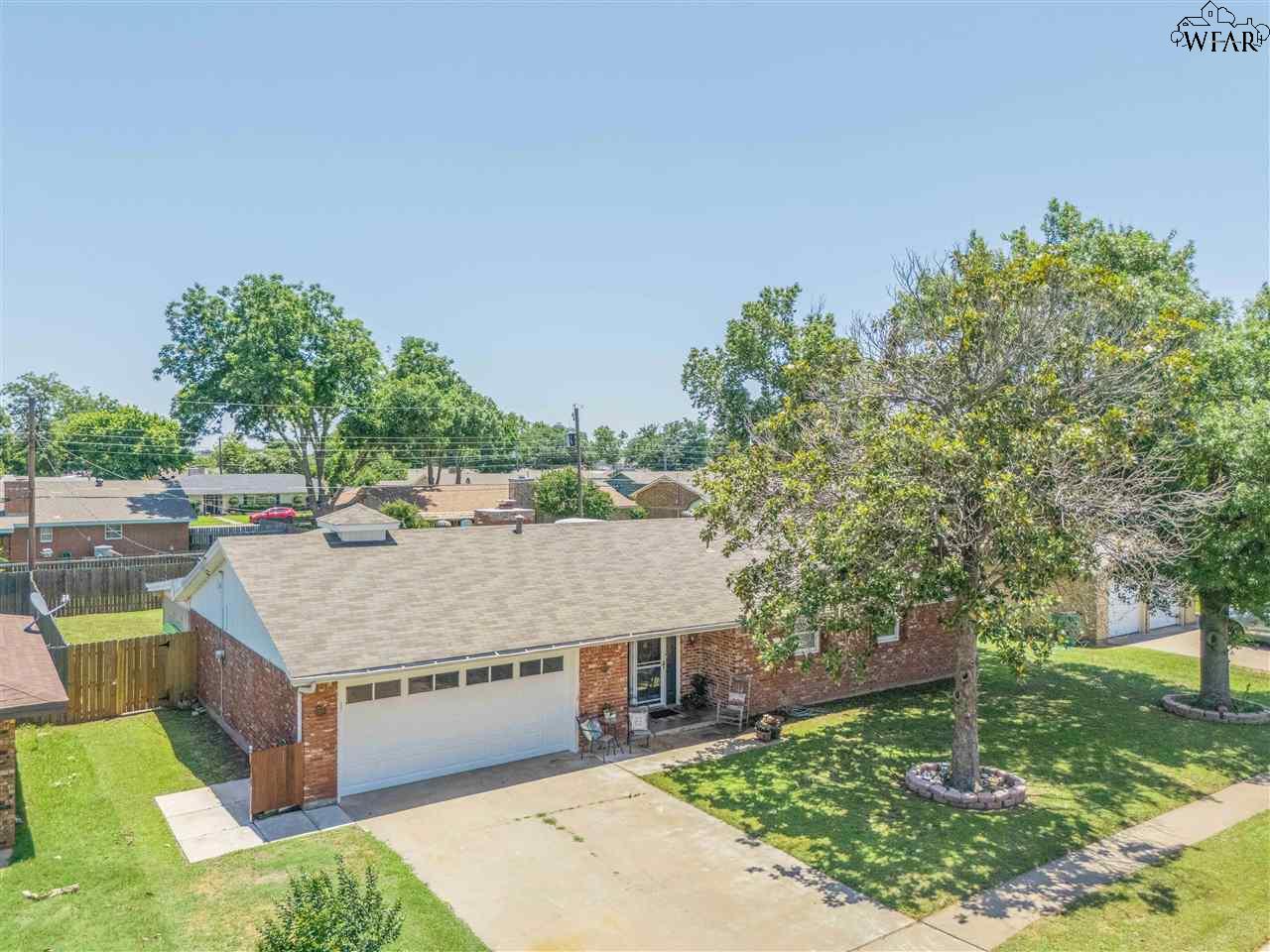 907 S Preston Road, Burkburnett, Texas image 24