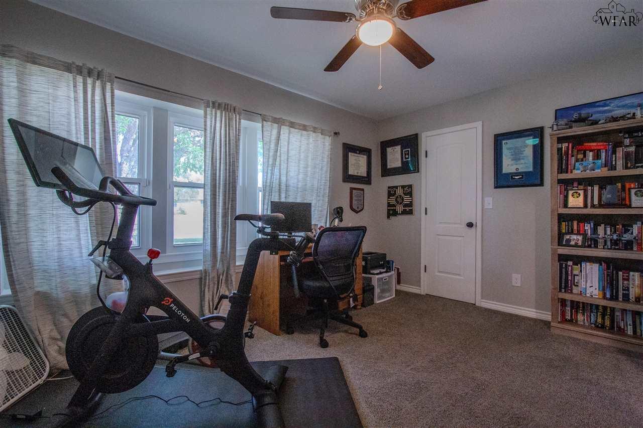 6 Deanna Circle, Wichita Falls, Texas image 21