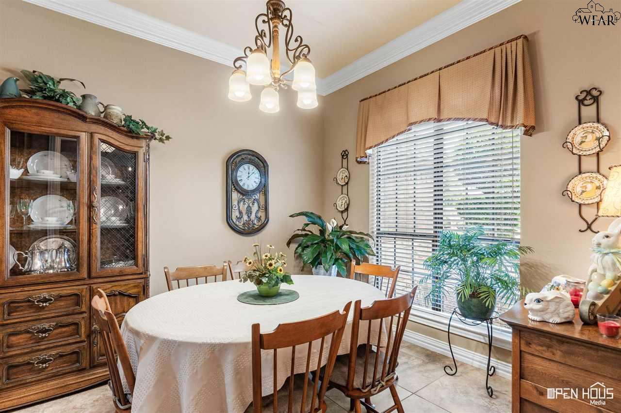4158 Candlewood Circle, Wichita Falls, New York image 5