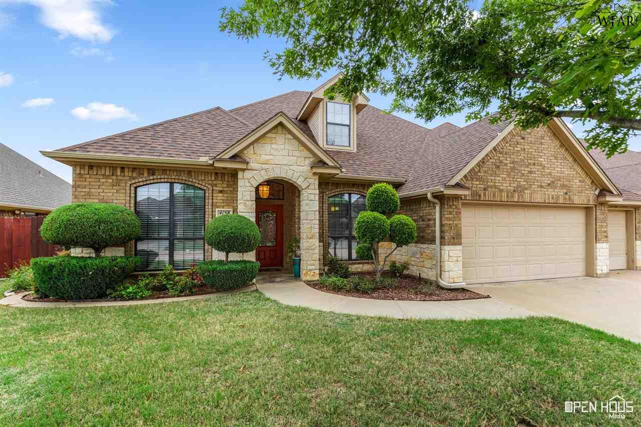4158 Candlewood Circle, Wichita Falls, New York image 2
