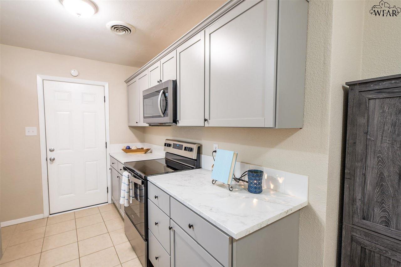 1109 Ruby Road, Burkburnett, Texas image 13