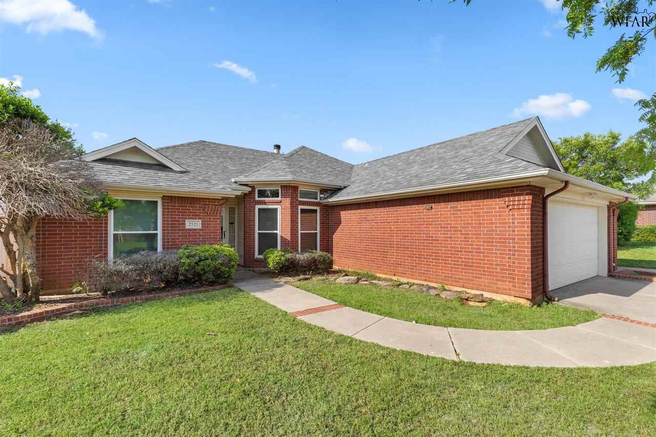 2521 Tinker Trail, Wichita Falls, Texas image 2