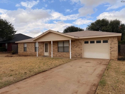 Homes For Rent - 4306 Edgehill<br/> Wichita Falls, TX 76306