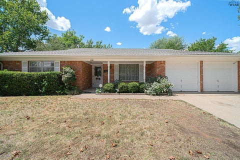 Homes For Sale - 3530 Cranbrook Lane<br/> Wichita County, Wichita Falls, TX 76310