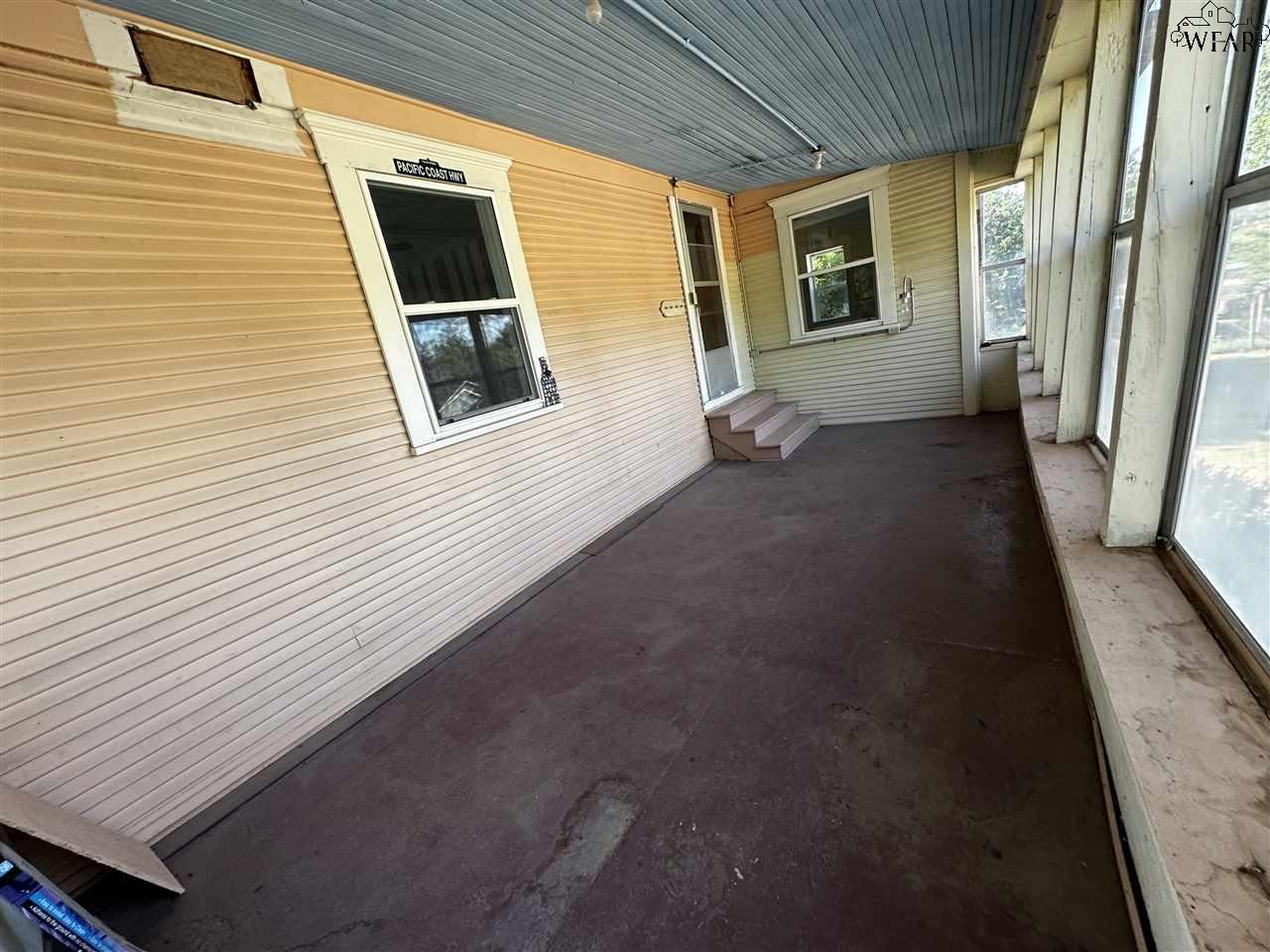 501 N Tackitt Street, Seymour, Texas image 23