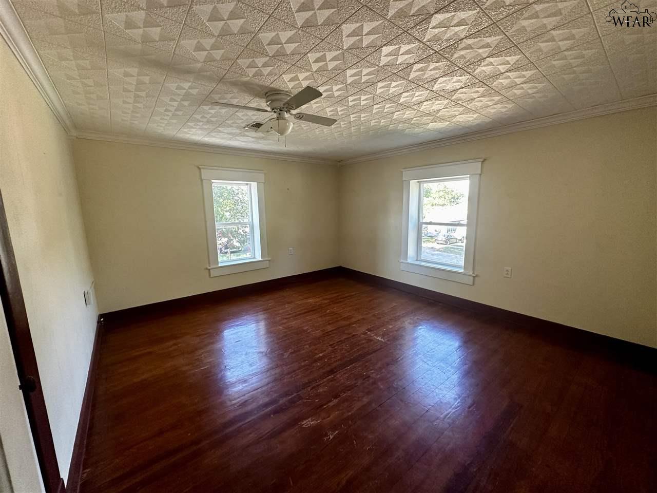501 N Tackitt Street, Seymour, Texas image 18