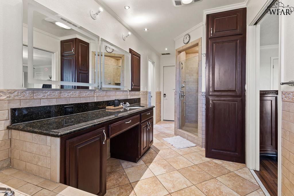 641 S Hancock Street, Henrietta, Texas image 12