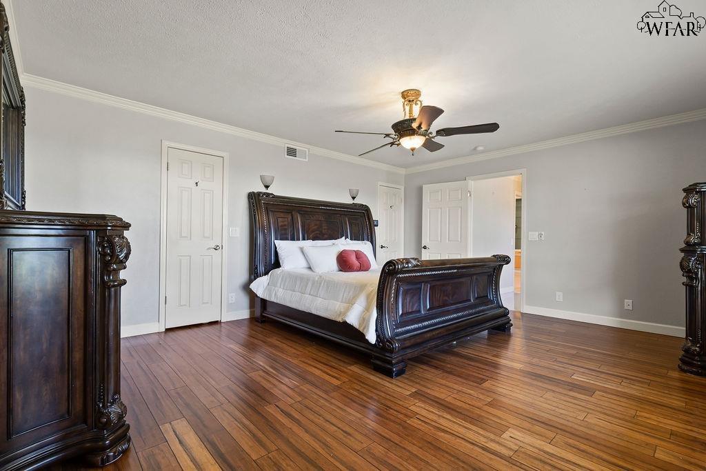 641 S Hancock Street, Henrietta, Texas image 9