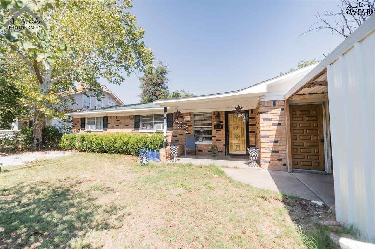 306 W Reiman Street, Seymour, Texas image 1