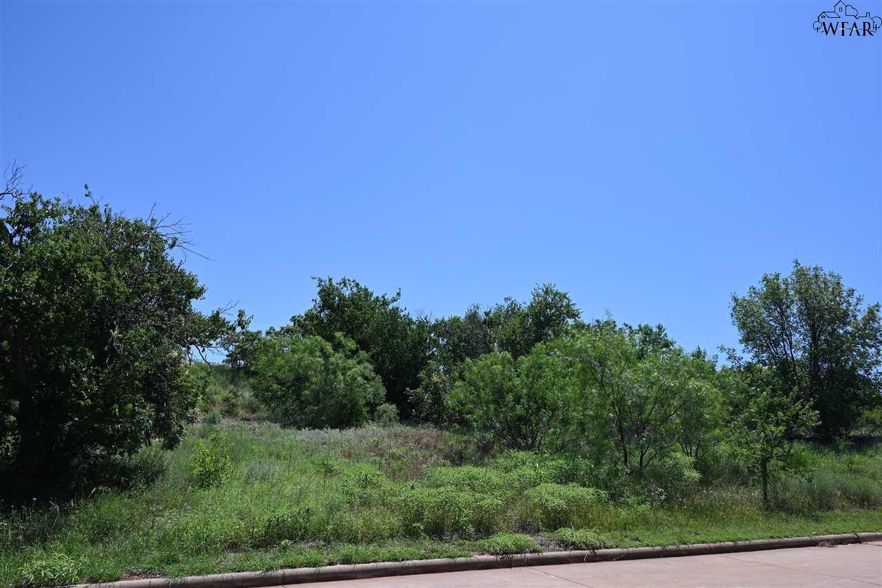 4218 Canyon Trails Drive, Wichita Falls, Texas image 5