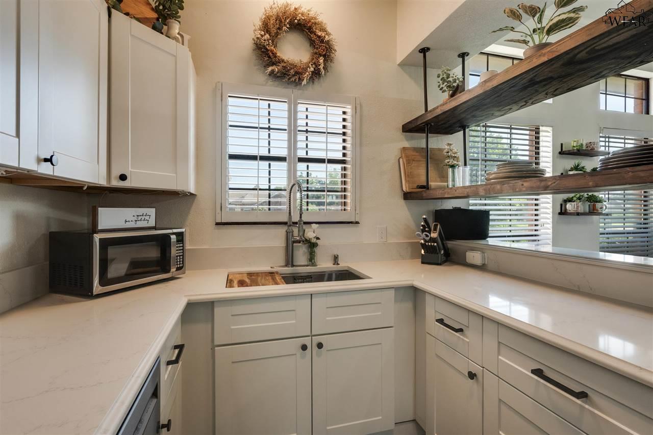 1210 Parliament Street, Burkburnett, Texas image 11