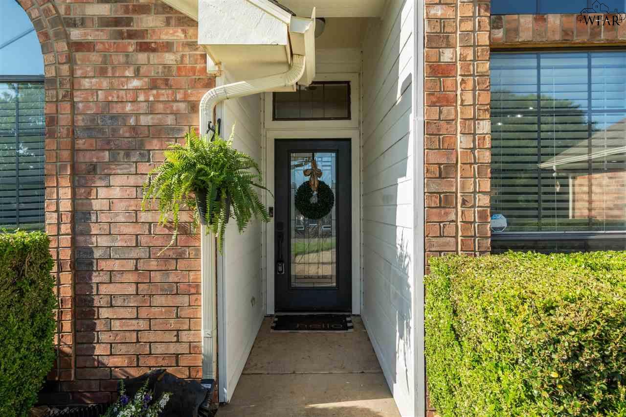 1210 Parliament Street, Burkburnett, Texas image 2
