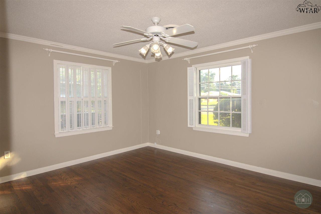 2329 12th Street, Vernon, Texas image 19