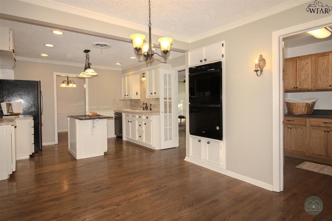2329 12th Street, Vernon, Texas image 10
