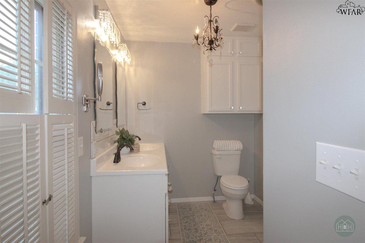2329 12th Street, Vernon, Texas image 22
