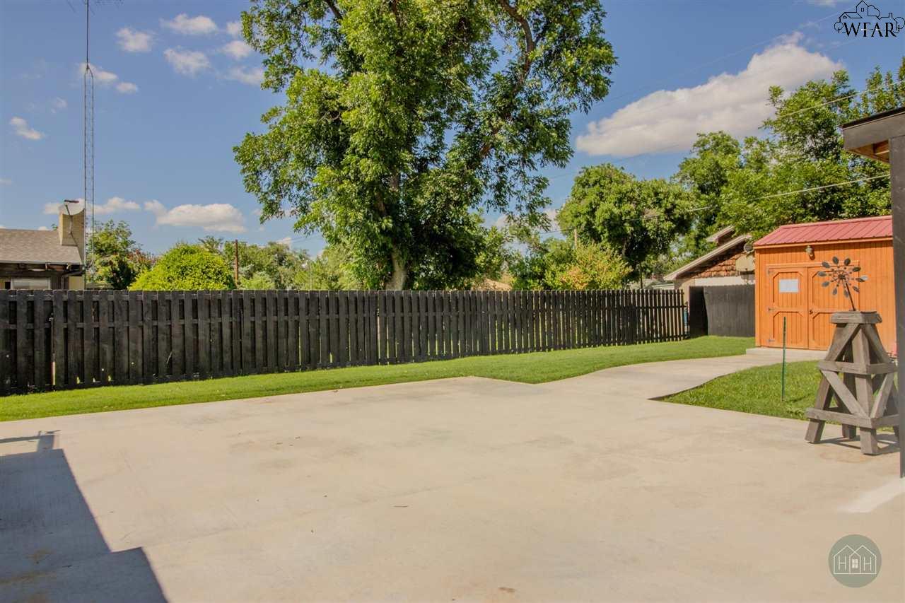 2329 12th Street, Vernon, Texas image 29