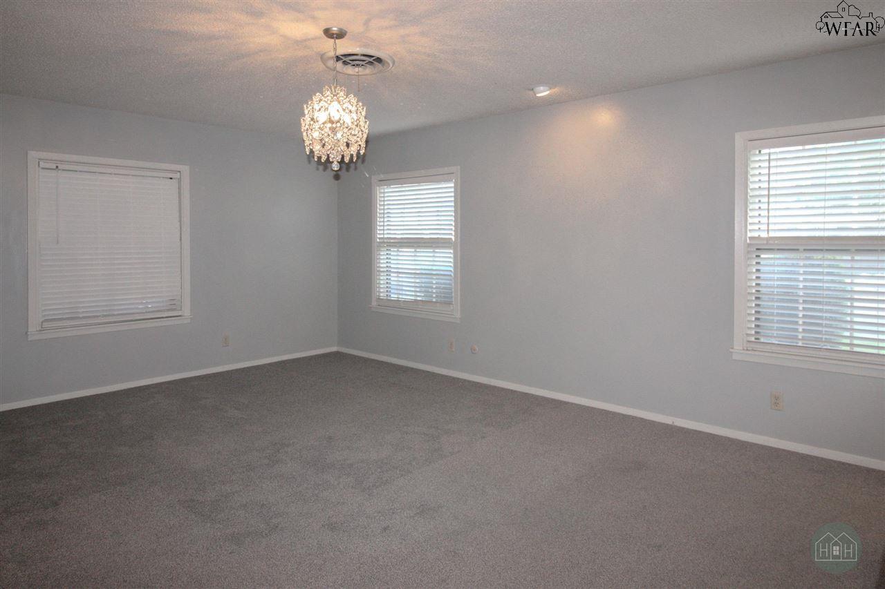 2329 12th Street, Vernon, Texas image 20