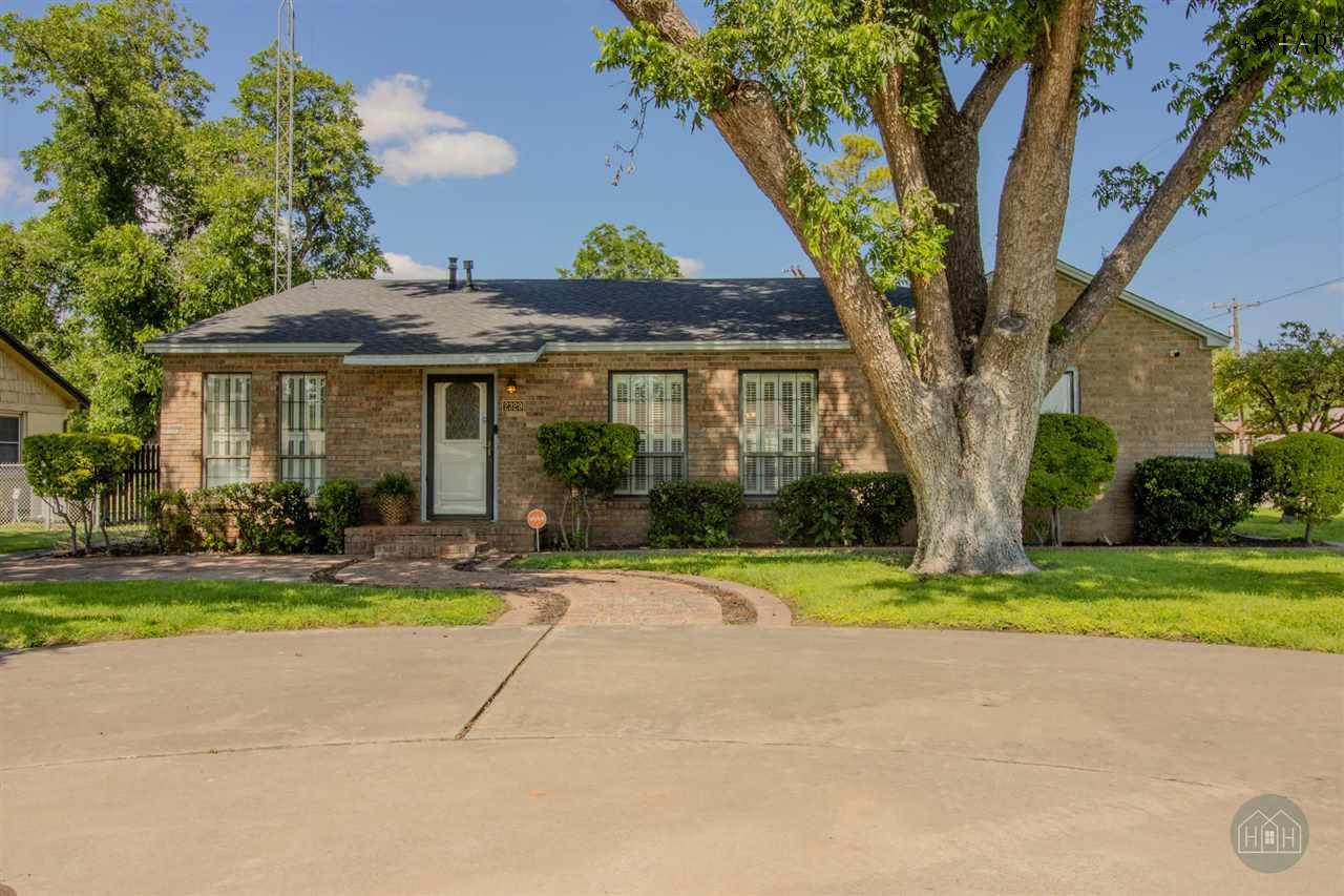 2329 12th Street, Vernon, Texas image 1