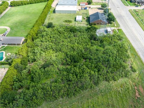 Vacant Land For Sale - 3614 Barnett Road<br/> Wichita Falls, TX 76310