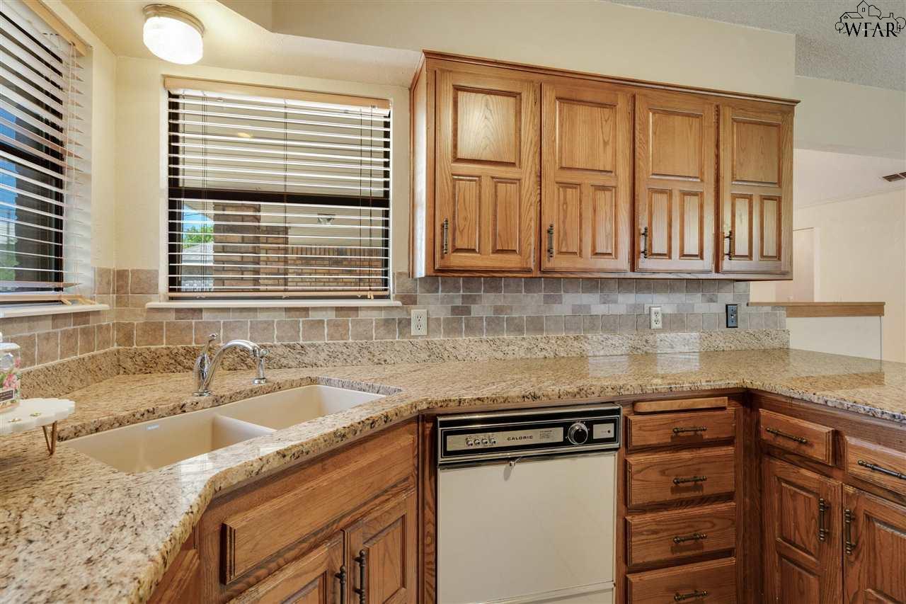 4815 Shenandoah Drive, Wichita Falls, Texas image 10