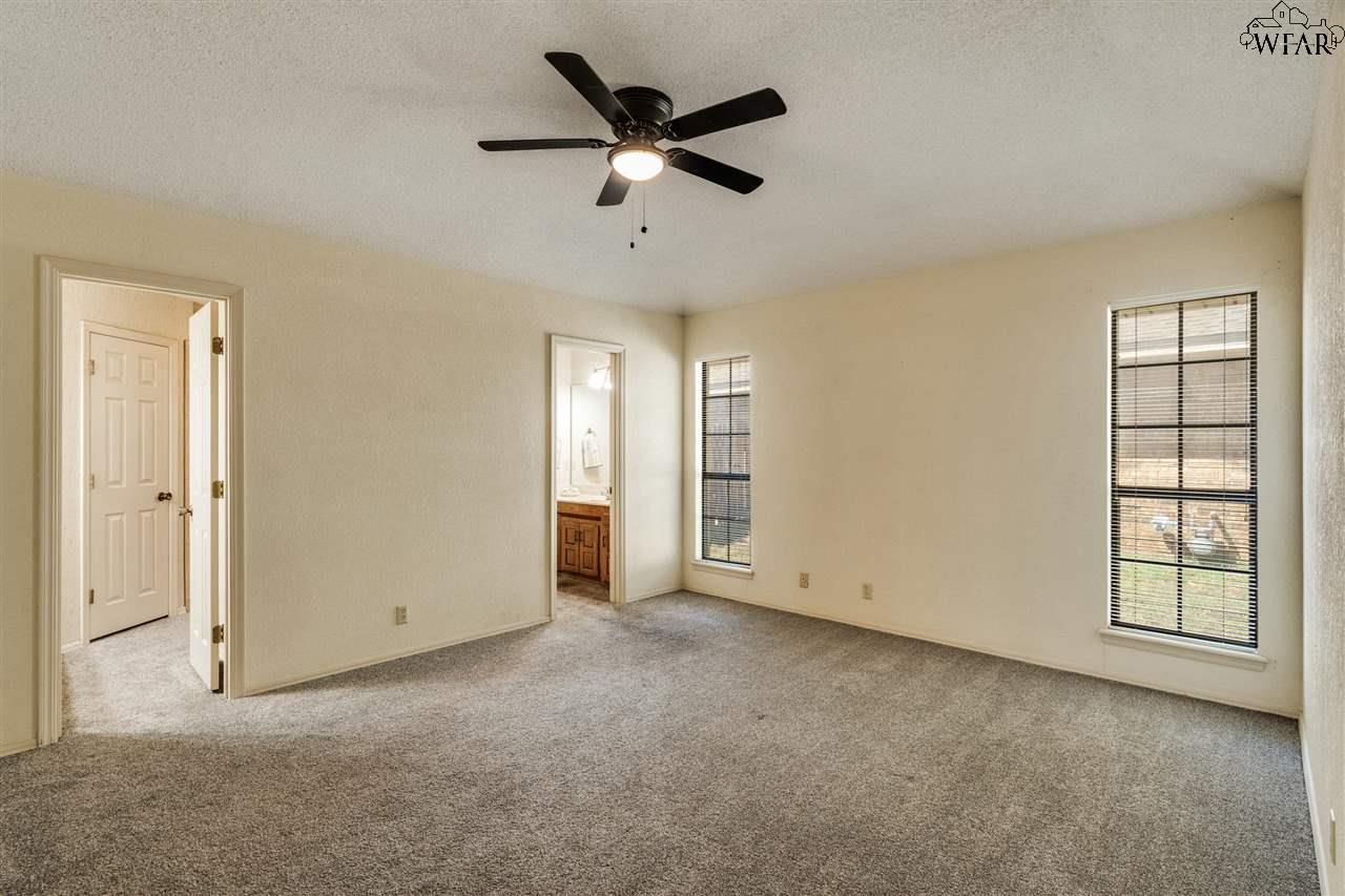 4815 Shenandoah Drive, Wichita Falls, Texas image 12